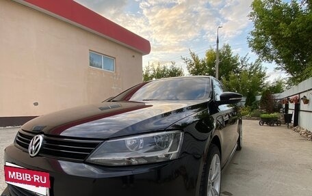 Volkswagen Jetta VI, 2012 год, 1 050 000 рублей, 3 фотография
