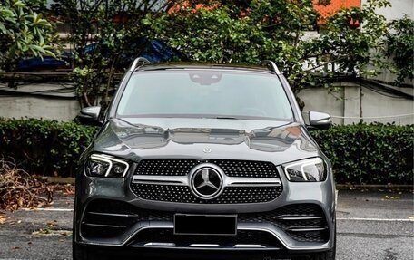 Mercedes-Benz GLE, 2022 год, 5 850 000 рублей, 2 фотография