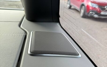 Land Rover Range Rover IV рестайлинг, 2015 год, 3 940 000 рублей, 12 фотография