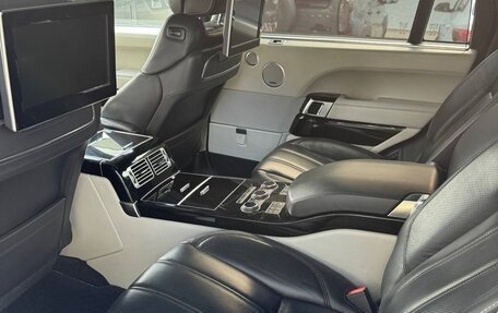 Land Rover Range Rover IV рестайлинг, 2015 год, 3 940 000 рублей, 10 фотография