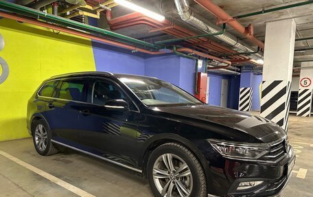 Volkswagen Passat B8 рестайлинг, 2021 год, 2 300 000 рублей, 10 фотография