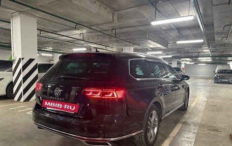 Volkswagen Passat B8 рестайлинг, 2021 год, 2 300 000 рублей, 4 фотография