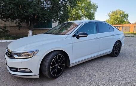 Volkswagen Passat B8 рестайлинг, 2016 год, 2 150 000 рублей, 4 фотография