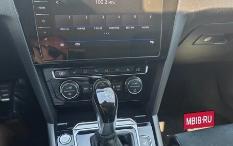 Volkswagen Passat B8 рестайлинг, 2016 год, 2 150 000 рублей, 17 фотография