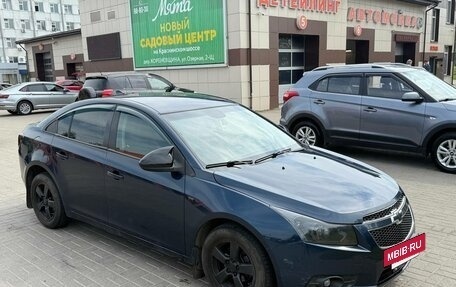 Chevrolet Cruze II, 2010 год, 650 000 рублей, 5 фотография