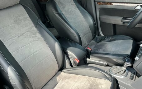 Volkswagen Touran III, 2010 год, 845 000 рублей, 14 фотография