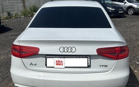 Audi A4, 2015 год, 1 300 000 рублей, 4 фотография
