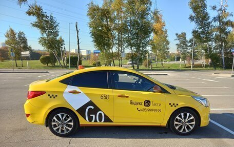 Hyundai Solaris II рестайлинг, 2015 год, 918 000 рублей, 4 фотография