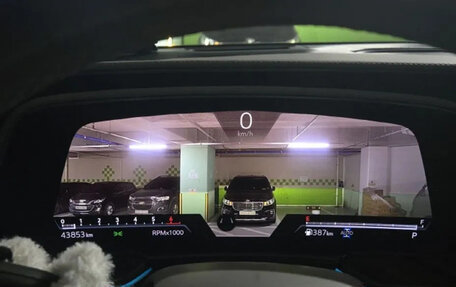 Cadillac Escalade V, 2022 год, 11 830 000 рублей, 12 фотография