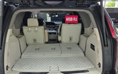 Cadillac Escalade V, 2022 год, 11 830 000 рублей, 10 фотография