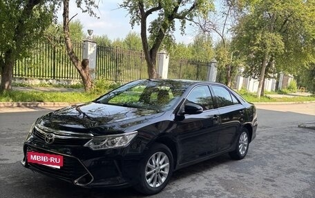 Toyota Camry, 2016 год, 2 700 000 рублей, 11 фотография