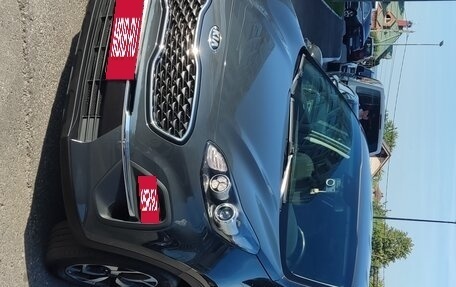 KIA Sportage IV рестайлинг, 2020 год, 2 600 000 рублей, 2 фотография