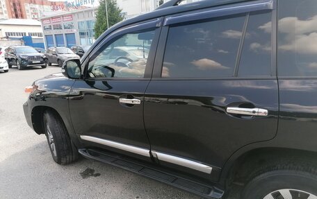Toyota Land Cruiser 200, 2014 год, 3 899 999 рублей, 6 фотография