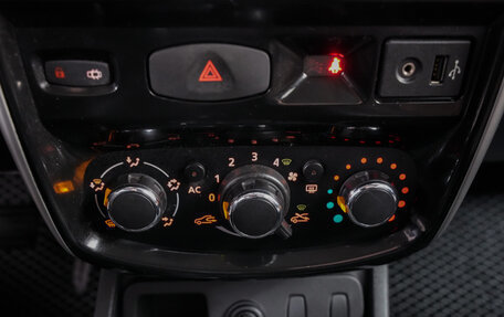 Nissan Terrano III, 2014 год, 1 035 000 рублей, 18 фотография