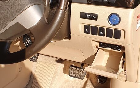 Toyota Alphard III, 2014 год, 2 999 999 рублей, 15 фотография