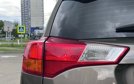 Toyota RAV4, 2013 год, 1 270 000 рублей, 21 фотография