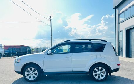 Mitsubishi Outlander III рестайлинг 3, 2011 год, 1 429 000 рублей, 3 фотография