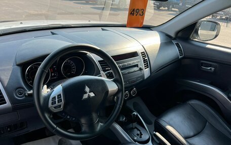 Mitsubishi Outlander III рестайлинг 3, 2011 год, 1 429 000 рублей, 11 фотография