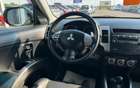 Mitsubishi Outlander III рестайлинг 3, 2011 год, 1 429 000 рублей, 14 фотография