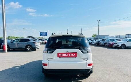 Mitsubishi Outlander III рестайлинг 3, 2011 год, 1 429 000 рублей, 5 фотография