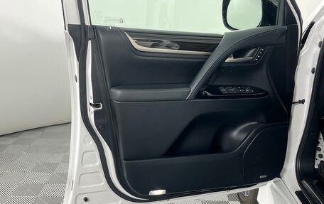 Lexus LX III, 2019 год, 6 780 000 рублей, 9 фотография