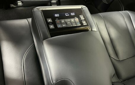 Lexus LX III, 2019 год, 6 780 000 рублей, 26 фотография