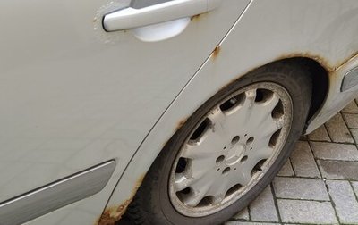 Mercedes-Benz E-Класс, 2001 год, 300 000 рублей, 1 фотография