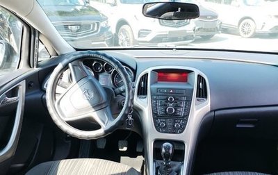 Opel Astra J, 2011 год, 720 000 рублей, 1 фотография