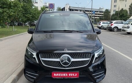Mercedes-Benz V-Класс, 2023 год, 9 600 000 рублей, 1 фотография