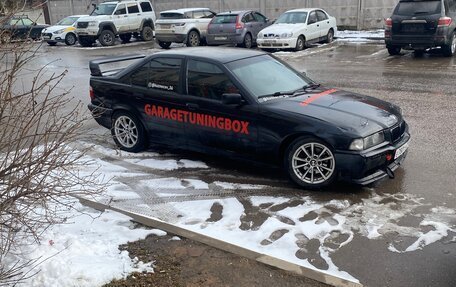 BMW 3 серия, 1994 год, 550 000 рублей, 1 фотография