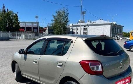 Renault Sandero II рестайлинг, 2015 год, 615 000 рублей, 3 фотография