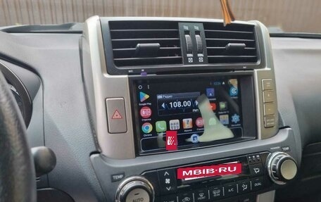 Toyota Land Cruiser Prado 150 рестайлинг 2, 2010 год, 2 460 000 рублей, 7 фотография