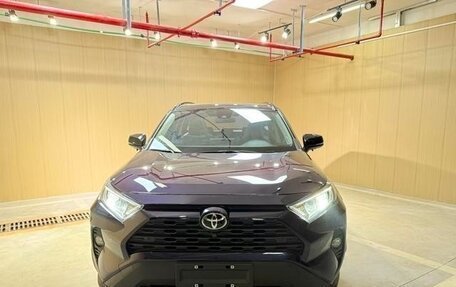 Toyota RAV4, 2021 год, 2 832 000 рублей, 2 фотография