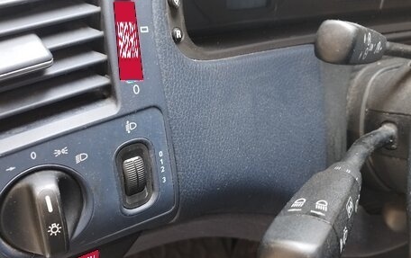 Mercedes-Benz E-Класс, 2001 год, 300 000 рублей, 18 фотография