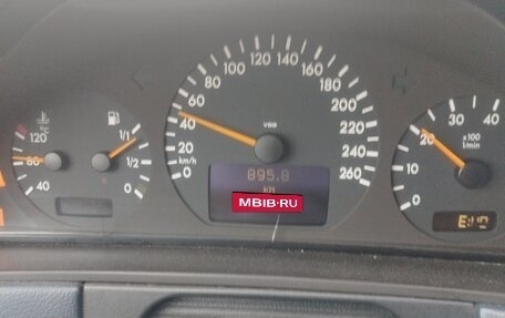 Mercedes-Benz E-Класс, 2001 год, 300 000 рублей, 17 фотография