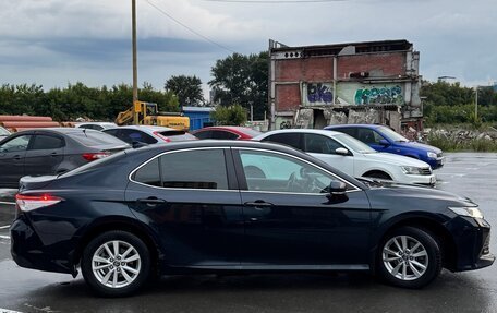 Toyota Camry, 2018 год, 2 190 000 рублей, 9 фотография