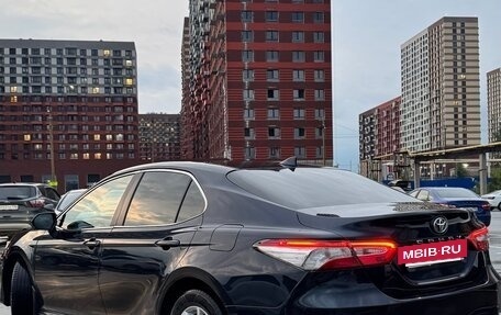 Toyota Camry, 2018 год, 2 190 000 рублей, 8 фотография