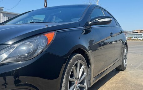 Hyundai Sonata VI, 2013 год, 950 000 рублей, 6 фотография