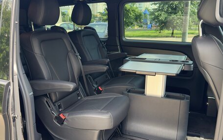 Mercedes-Benz V-Класс, 2023 год, 9 600 000 рублей, 18 фотография