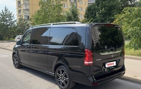 Mercedes-Benz V-Класс, 2023 год, 9 600 000 рублей, 6 фотография