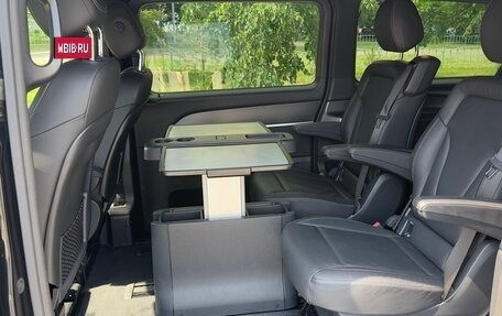 Mercedes-Benz V-Класс, 2023 год, 9 600 000 рублей, 16 фотография