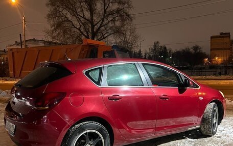 Opel Astra J, 2011 год, 900 000 рублей, 6 фотография