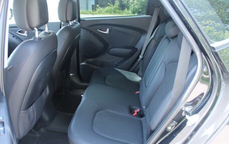 Hyundai ix35 I рестайлинг, 2011 год, 1 100 000 рублей, 14 фотография