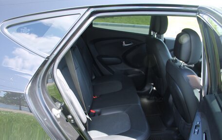 Hyundai ix35 I рестайлинг, 2011 год, 1 100 000 рублей, 15 фотография