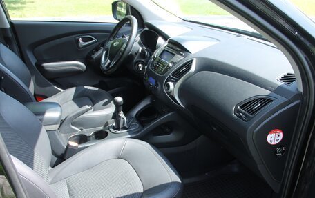 Hyundai ix35 I рестайлинг, 2011 год, 1 100 000 рублей, 16 фотография
