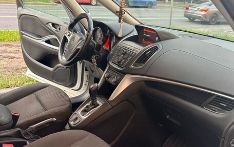 Opel Zafira C рестайлинг, 2014 год, 1 100 000 рублей, 9 фотография
