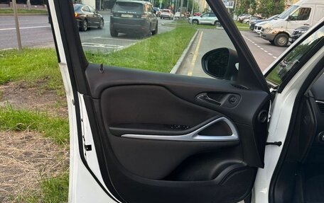 Opel Zafira C рестайлинг, 2014 год, 1 100 000 рублей, 11 фотография