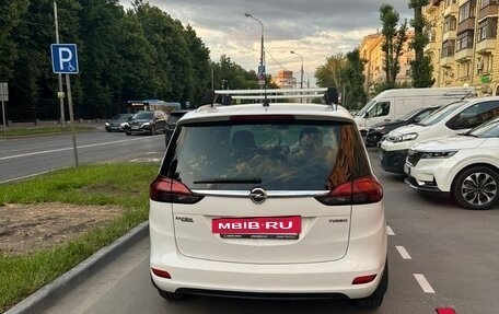 Opel Zafira C рестайлинг, 2014 год, 1 100 000 рублей, 4 фотография