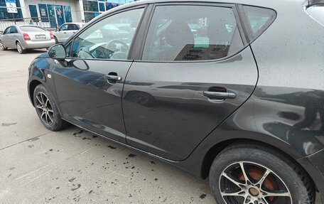 SEAT Ibiza IV рестайлинг 2, 2009 год, 519 000 рублей, 3 фотография