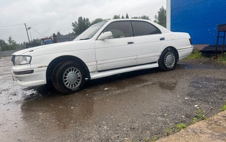 Toyota Crown, 1995 год, 380 000 рублей, 2 фотография